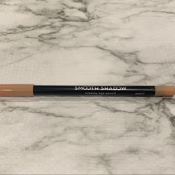 Elizabeth Mott Smooth Eye Pencil Duo Raven & Pearl - Picture 14 of 15